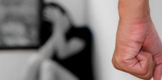 ¡Insólito! Mujer golpeada por su expareja es condenada a prisión en Colombia