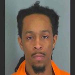 EE.UU: padre es condenado por dejar morir a su hija en un auto en llamas EE.UU: padre es condenado por dejar morir a su hija en un auto en llamas