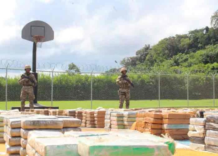 Incautan más de 3 toneladas de cocaína en contenedores con destino a Europa