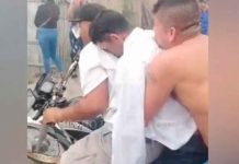 Ecuador: ¡Qué miedo! en Manabí, sacaron a pasear a un muerto en moto