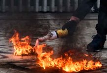 Arrestan a hombre tras arrojar una bomba molotov en una tienda en Nueva York