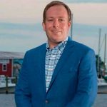 Arrestan a un alcalde de Estados Unidos acusado de 50 cargos de pornografía