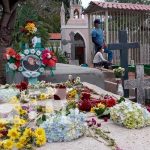 Alcaldías de Nicaragua garantizan mejores condiciones en cementerios Familias de Estelí en el cementerio San Francisco de Asís
