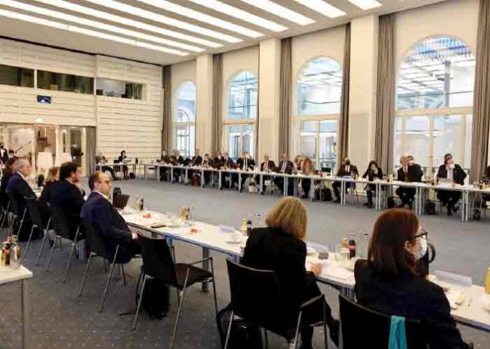 hamburgo- Nicaragua en reunión de fundación EU-LAC en Hamburgo, Alemania