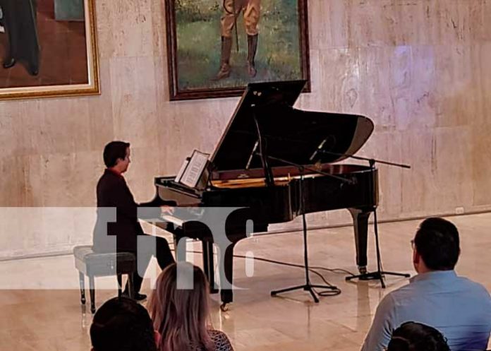 emporada lírica de INCANTO en Managua