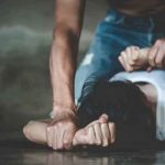 ¡Indignante! Cientos de hombres en la India abusaron sexualmente a una joven ¡Indignante! Cientos de hombres en la India abusaron sexualmente a una joven