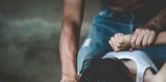 ¡Indignante! Cientos de hombres en la India abusaron sexualmente a una joven
