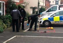 Asesinaron a una pareja tras la pelea por un estacionamiento en Inglaterra Asesinaron a una pareja tras la pelea por un estacionamiento en Inglaterra