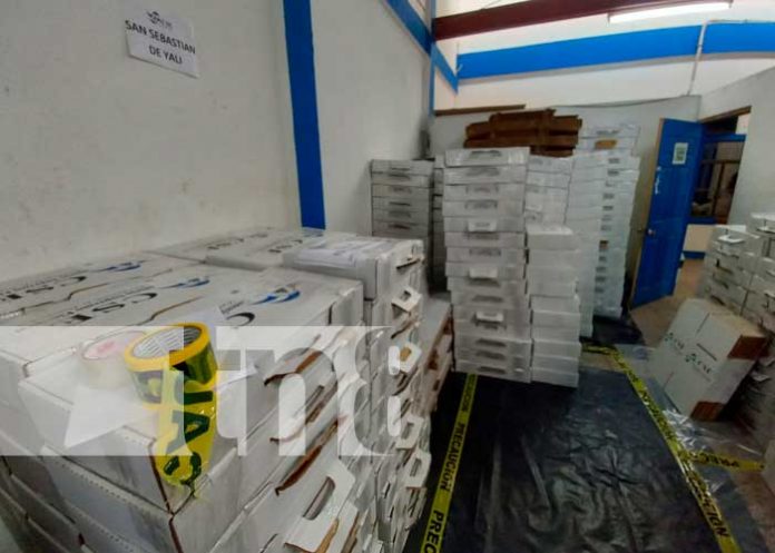 Distribución de maletas electorales en Jinotega