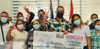 Entrega de créditos del MEFCCA a protagonistas en Managua