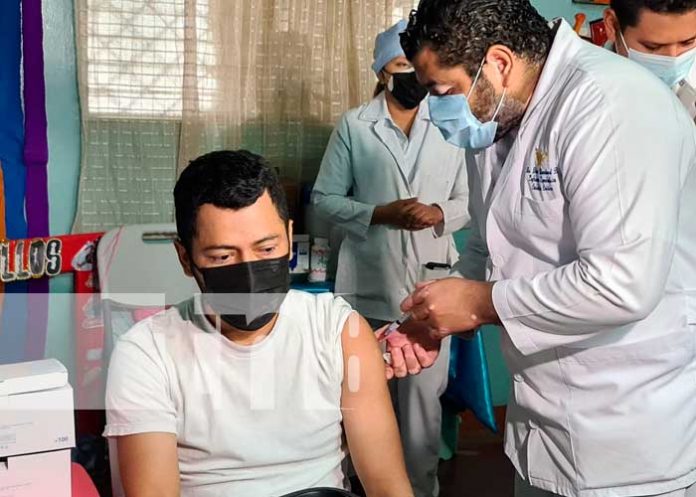 Jornada de vacunación contra el COVID-19 en Managua