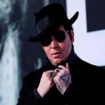 Marilyn Manson tenía una celda de vidrio para maltratar a mujeres Marilyn Manson tenía una celda de vidrio para maltratar a mujeres