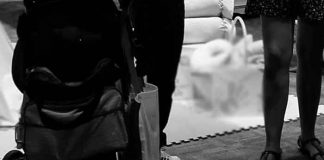 Mujer mató a su bebé de dos meses y paseo con el cadáver por las calles