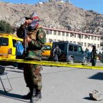 Al menos 19 muertos y 50 heridos tras ataque a un hospital militar en Kabul Al menos 19 muertos y 50 heridos tras ataque a un hospital militar en Kabul