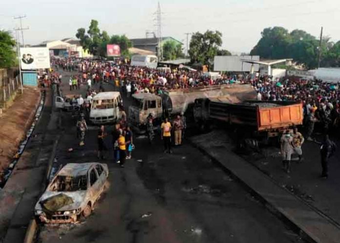 Sube a 130 los muertos tras explosión de camión cisterna en Sierra Leona