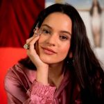 Rosalía lanza un sensual adelanto de su nuevo disco “Moto mami” Rosalía lanza un sensual adelanto de su nuevo disco “Moto mami”