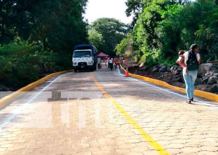 Inauguran adoquinado en Nandaime