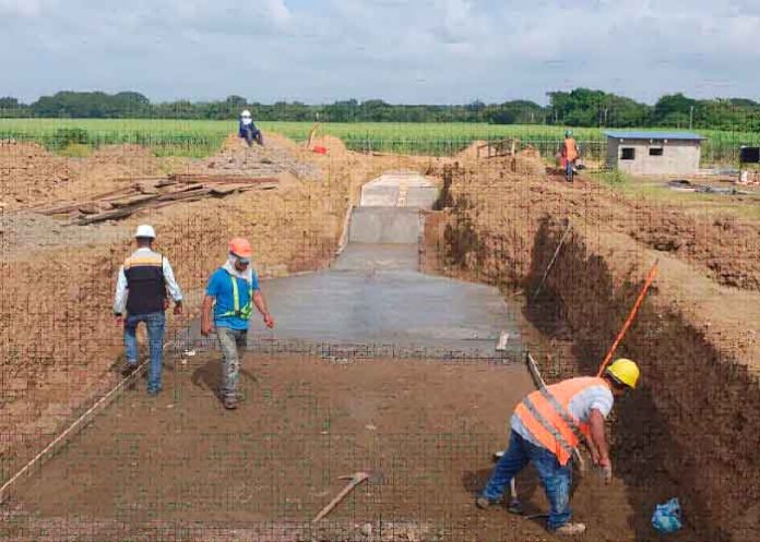 ENACAL avanza obras de saneamiento en Nandaime