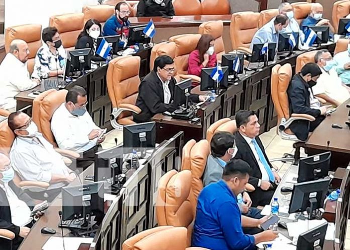 Sesión en la Asamblea Nacional de Nicaragua