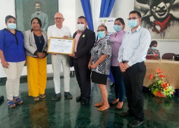 Nicaragua realiza el XXI encuentro nacional de Bibliotecarios