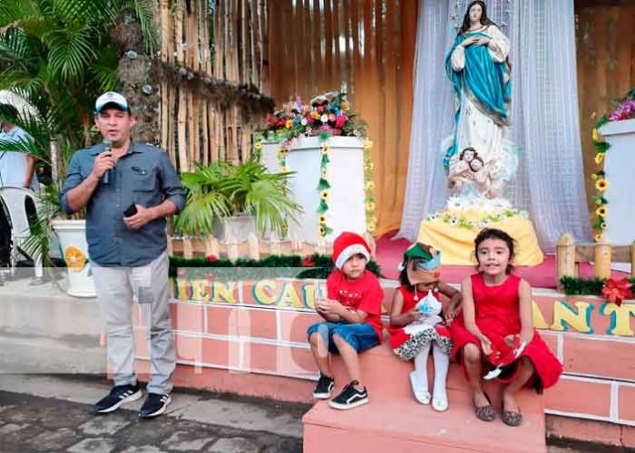 Altares a la Virgen en Ocotal