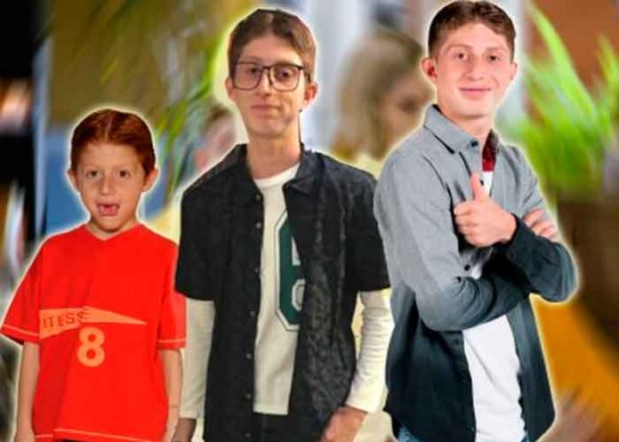 Papá de Octavio Ocaña revela quienes acompañaban al actor