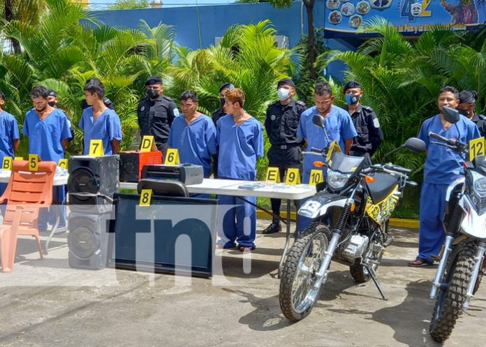 policia-2 Presentaron a 17 detenidos por diferentes delitos en Chinandega
