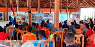 Reunión con productores de Nandaime, en Granada, Nicaragua