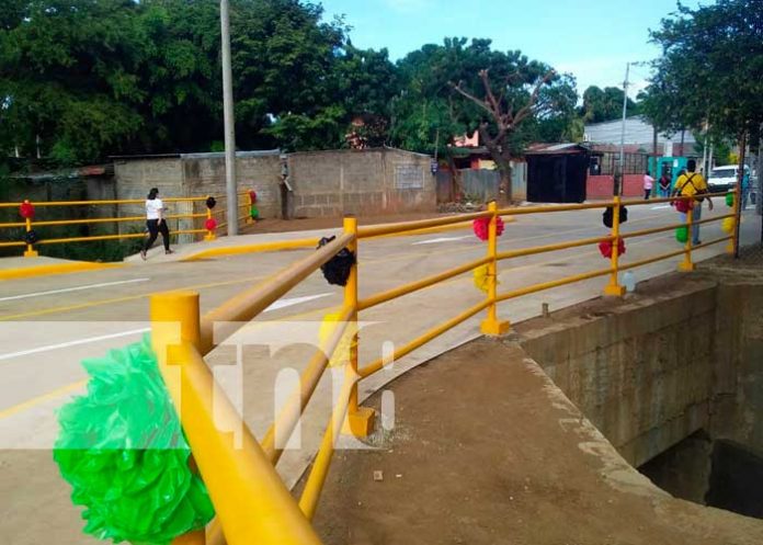 Construcción de la Pista Juan Pablo Segundo en Managua