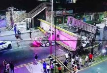 Video: Tráiler derriba puente peatonal en la México-Texcoco Video: Tráiler derriba puente peatonal en la México-Texcoco