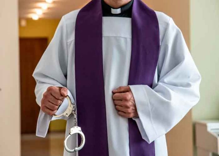 Sacerdote declarado culpable de haber drogado y abusado de una mujer
