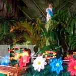 Altares en honor a la Virgen María en Río San Juan