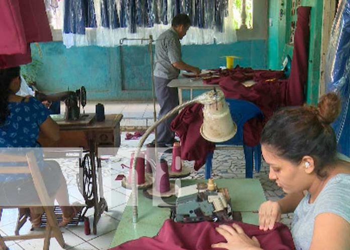 sastreria-managua-03 Negocio de sastrería en Managua, con alta demanda escolar