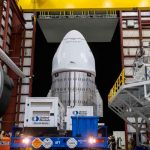 Video capta el paso de la nave Space X sobre volcán Popocatépetl en México