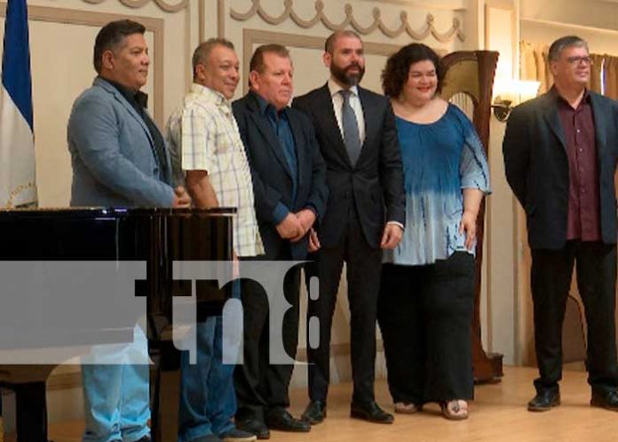 Conferencia de prensa sobre Fundación INCANTO en Nicaragua