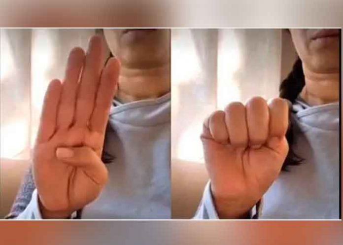 Adolescente secuestrada es rescatada tras una seña que aprendió en TikTok