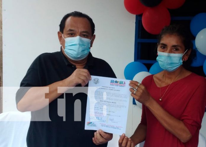 En Tipitapa estrenan casas nueva
