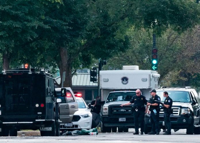 tiroteo1 3 muertos y 6 heridos en un tiroteo en una escuela secundaria en Míchigan