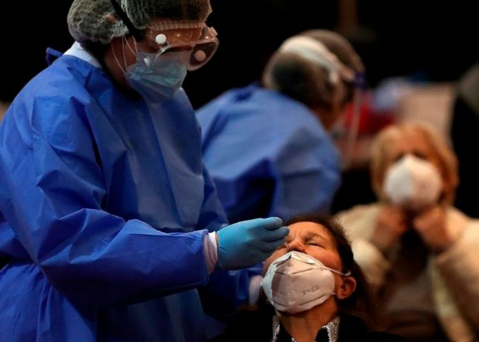 Detectan el primer caso en Europa de la nueva variante del Covid-19