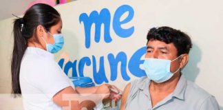 Aplicación de vacunas en Managua