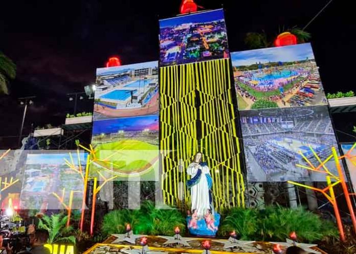 Altares marianos en Managua