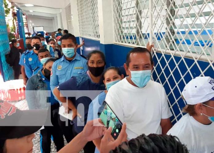 Ejercicio de votación cívica y en paz en Matagalpa