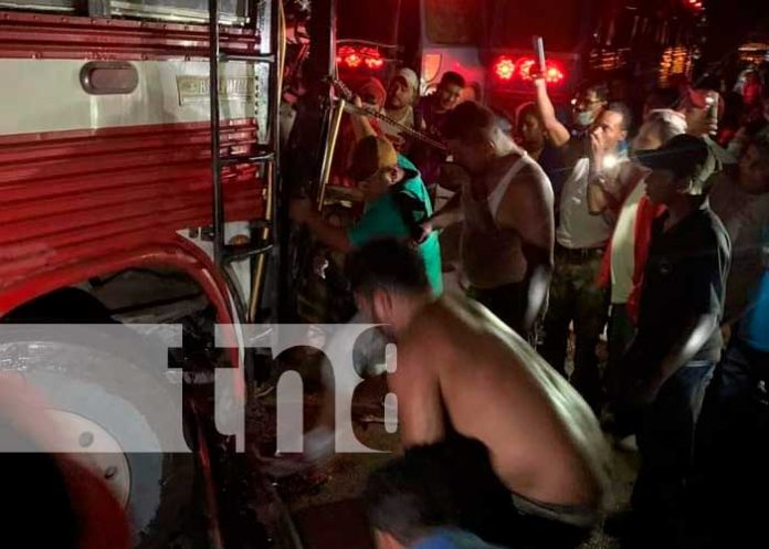 Varias personas prensadas en accidente de tránsito en Mulukukú