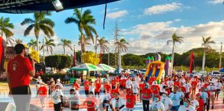 Familias disfrutaron de un zumbatón en el Puerto Salvador Allende