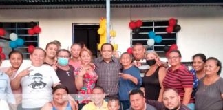 Entregan dos viviendas dignas en Tipitapa