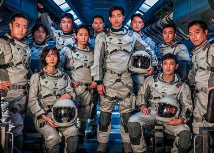 El planeta Tierra ya es prácticamente un desierto en la serie The Silent Sea