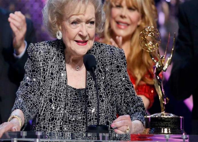 Fallece Betty White a sus 99 años