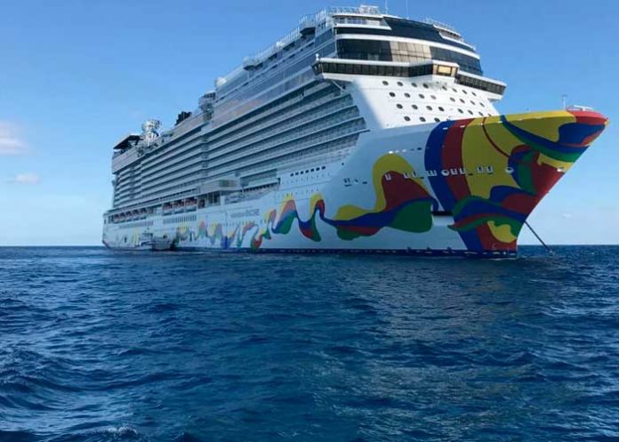 1 Brote de COVID-19 en crucero que llegará a EEUU tras viaje por México y Honduras