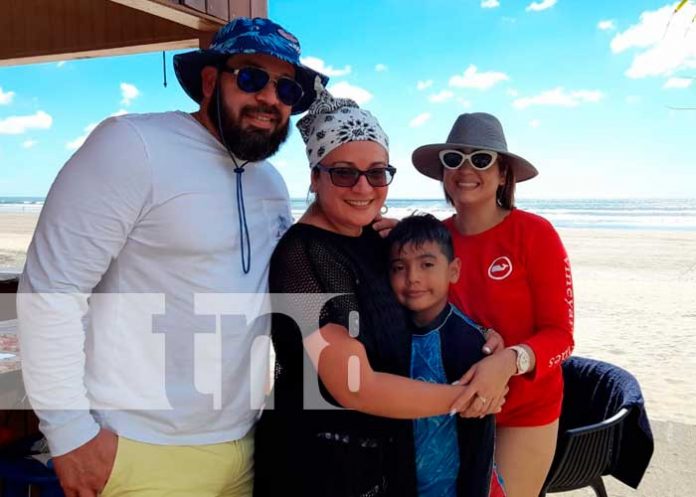 Familias visitan Pochomil en estas vacaciones decembrinas