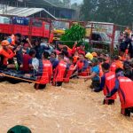 El tifón Rai arrasa la isla filipina de Siargao con graves inundaciones El tifón Rai arrasa la isla filipina de Siargao con graves inundaciones